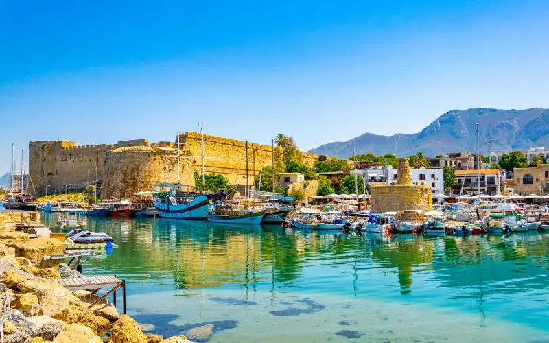 Kyrenia harbour-800x500.jpg