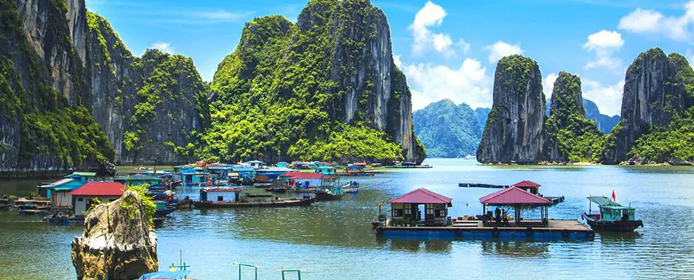 H? Long Bay in Vietnam