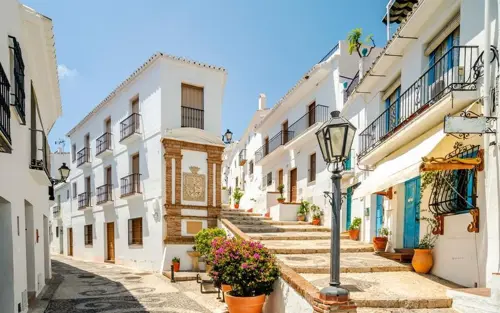 sesm_Frigiliana_Spain_800x500.jpg